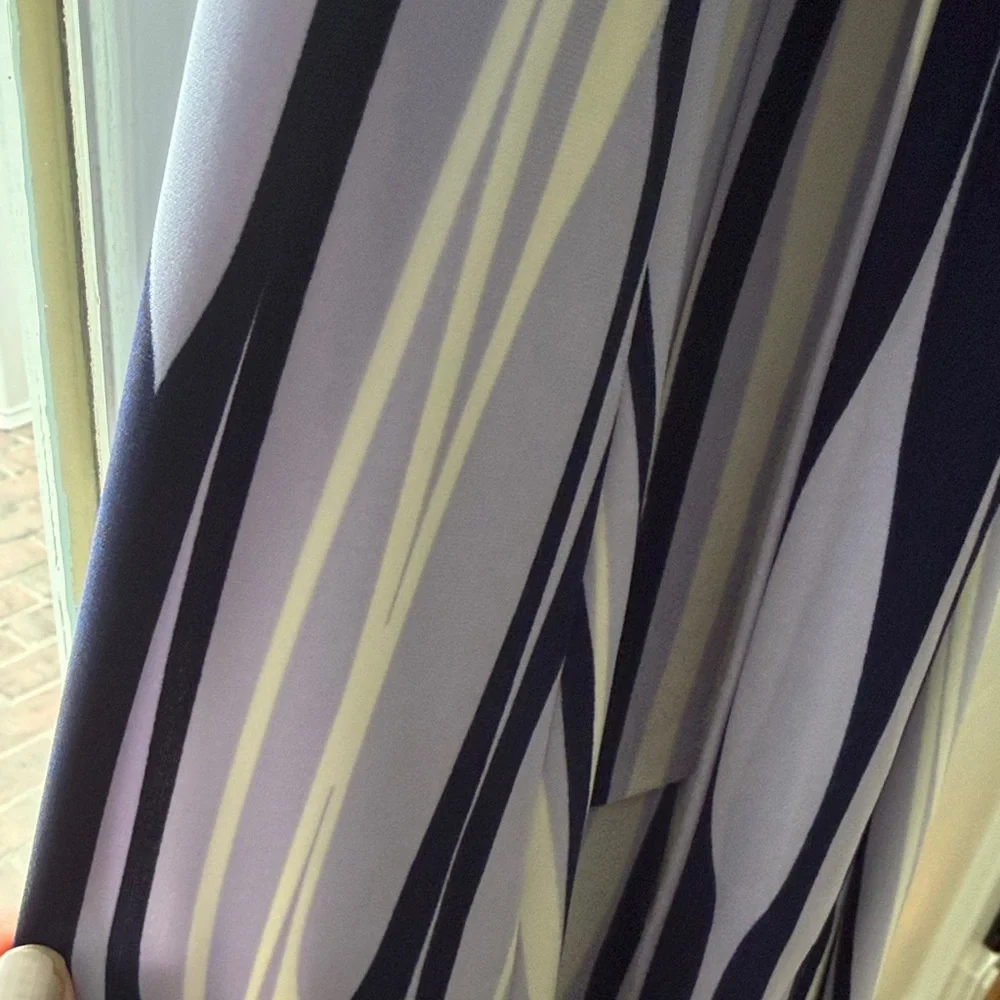 Anne Klein Lavender, Black & White Striped Long Sleeve Maxi Dress 🌿 - Picture 6 of 7